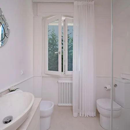 Sabine: New Modern With Private Pool Villa
